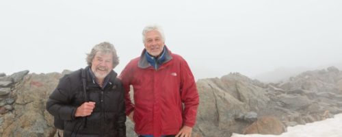 Reinhold Messner und Dr. Walter Leitner an der Ötzi-Fundstelle am Tisenjoch