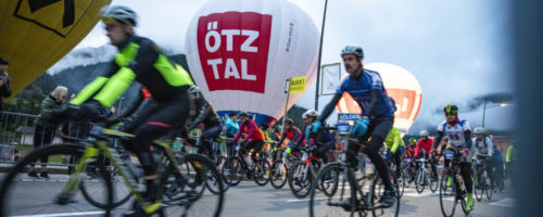 Ab 2023 startet der Ötztaler Radmarathon bereits im Juli © © Ötztal Tourismus / Lukas Ennemoser