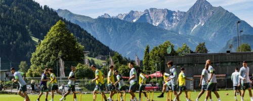 Die Mannschaft von Werder Bremen beim Training im Zillertal 2021. © Nordphoto