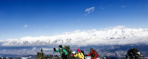 Schneeschuhwandern in der Region Hall-Wattens mit traumhaften Aussichten auf die umliegende Bergwelt © Hall-Wattens.at