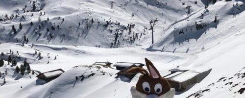 In der Osterzeit hält das Zillertal einiges an Events für seine Gäste bereit. Wie auch eine Ostereier-Suche im Schnee am Hintertuxer Gletscher von 03. bis 07. April. © Hintertuxer Gletscher