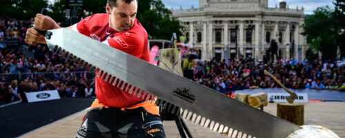 Armin Kugler während der STIHL TIMBERSPORTS® World Trophy 2022 in Wien. © STIHL TIMBERSPORTS®