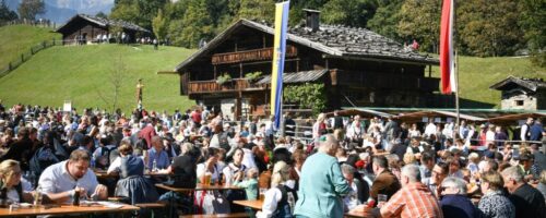 Am letzten Sonntag im September findet der Kirchtag im Museum Tiroler Bauernhöfe statt. © Gabriele Grießenböck