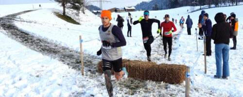 Laufen hat immer Saision. In diesem Jahr können sich 4er-Teams zum Staffellauf (je 2 km) anmelden. Ein großer Spaß für Vereine, Firmen und Freunde. © Sport Ossi