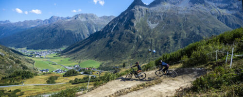 Das Herzstück des neuen Biketrailpark „Silva Trails“ in Galtür ist ein 6,67 Kilometer langer flowiger Trail von der Alpkogelbahn Berg- zur Talstation. © TVB Paznaun – Ischgl