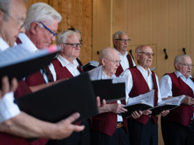 Harmonische Klänge und beeindruckende Traditionen: Ein Rückblick auf das 9. Internationale Gesangsvereinstreffen in Kirchberg