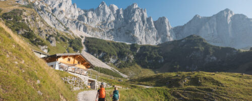 Vor kaiserlicher Kulisse die schönsten Wanderungen erleben – Sommerzeit am Wilden Kaiser. © TVB Wilder Kaiser/Mathäus Gartner