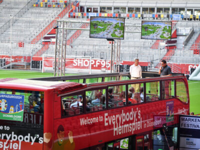 Alpbachtal präsentiert digitale Innovation im Doppeldecker-Bus