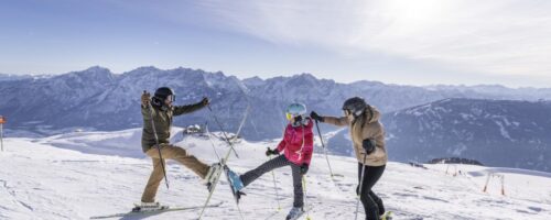 Sonnenterrasse mit Dolomitenblick am Zettersfeld in Lienz © Martin Lugger