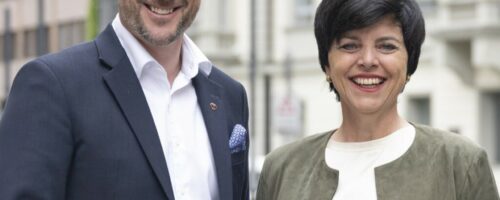 Tourismuslandesrat Mario Gerber und Tirol Werbung-Geschäftsführerin Karin Seiler © Tirol Werbung / Gerhard Berger