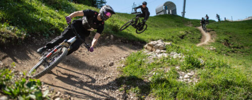 Mountainbike-Action am Grubigstein in Lermoos © Tiroler Zugspitz Arena/Nikola Radovic