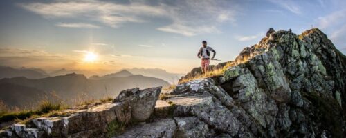 Magische Momente wie dieser warten beim KAT100 by UTMB® – willst du sie selbst erleben, sichere dir deinen Startplatz! © Andi Frank